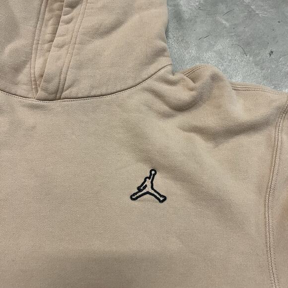 Nike Jordan Essentials Fleece Pullover Hoodie Hemp Tan Men’s Medium DA9818-245 - Picture 3 of 10